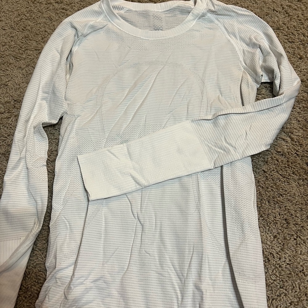 White Long Sleeve Swiftly Lululemon top